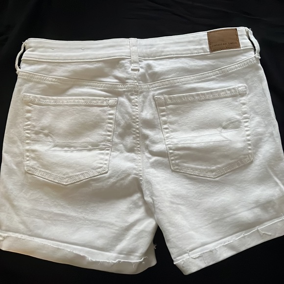 American Eagle white denim shorts - Picture 2 of 3
